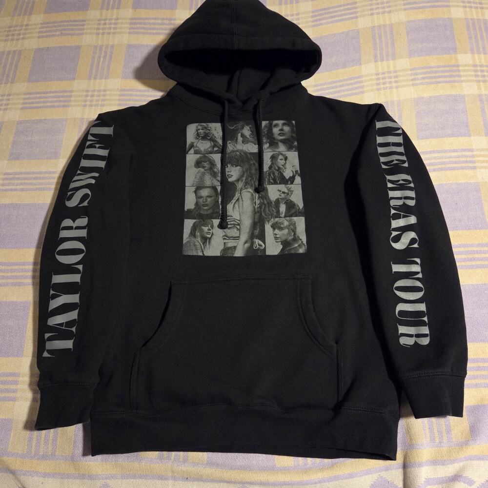 Taylor Swift The Eras Tour Black Hoodie Sweatshirt Adult Medium Official Rare